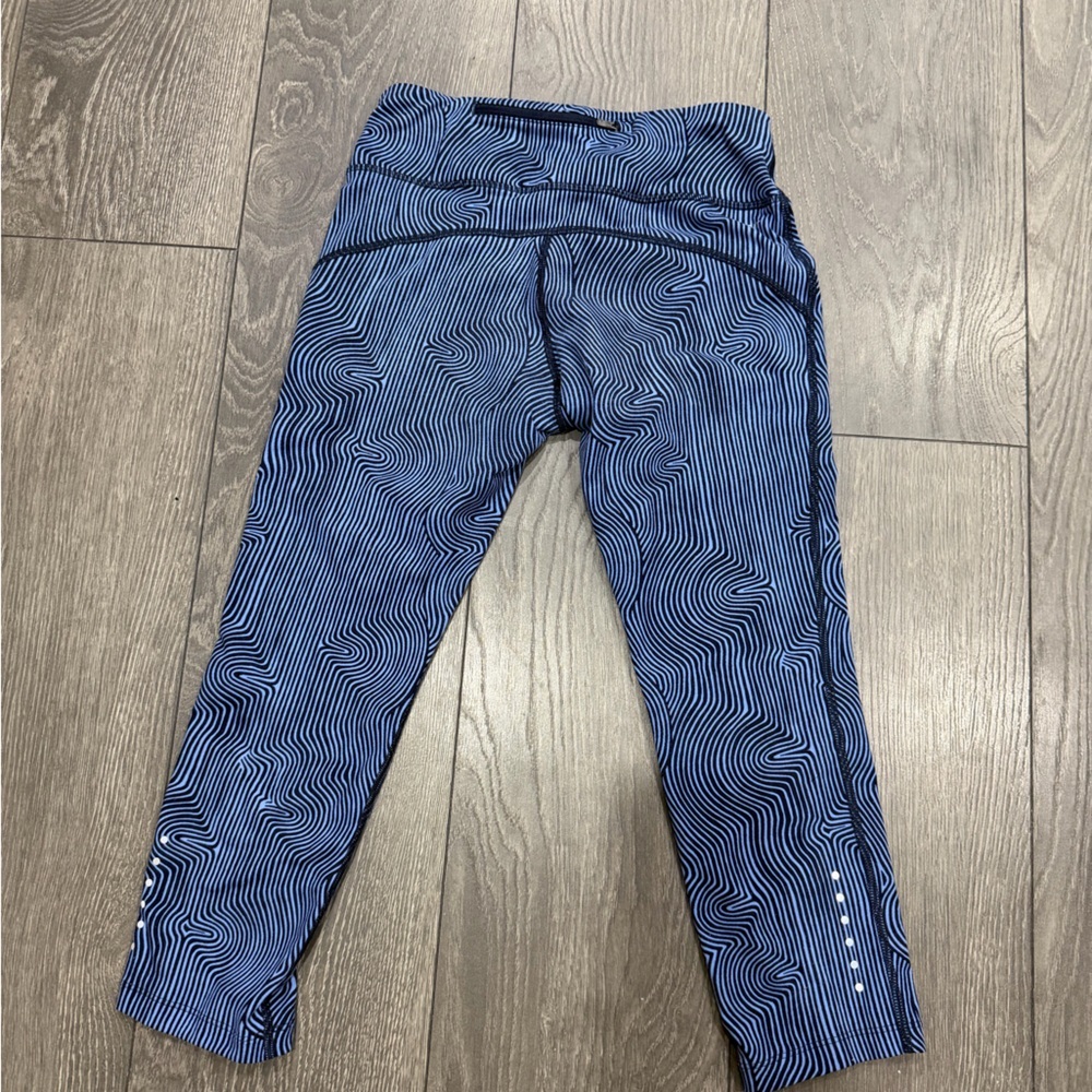Nike Dri-FIT Striped Blue and Black Leggings - Picture 2 of 4